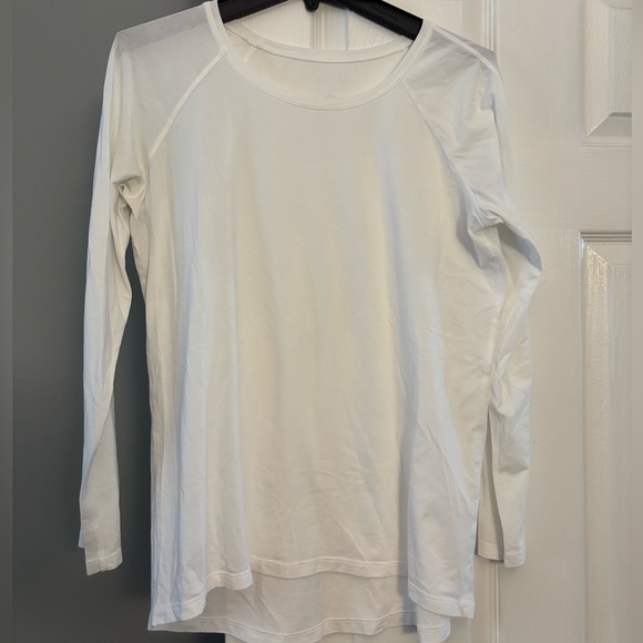 Lululemon Athletica White Long Sleeve Tee - Picture 1 of 3